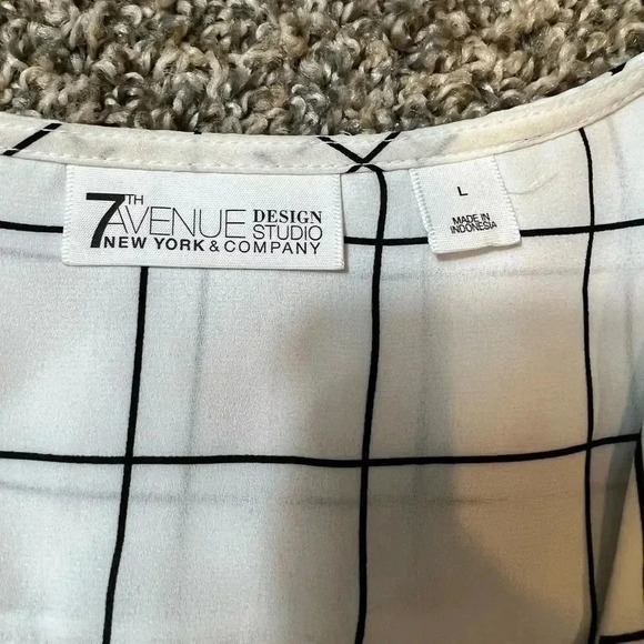 New york & COMPANY BLOUSE WHITE & BLACK PLAID V NECK MIDI BELTED SIZE Large - Picture 6 of 6